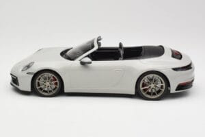 Porsche 911 992 Carrera 4S Kabriolet Šedý Minichamps 1:18 155067335 Kov – obrázek 3 z 6