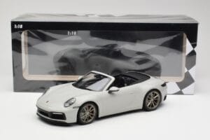 Porsche 911 992 Carrera 4S Kabriolet Šedý Minichamps 1:18 155067335 Kov – obrázek 6 z 6