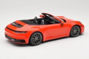 Porsche 911 992 Carrera 4S Kabriolet Oranžový Minichamps 1:18 155067334 Kov – obrázek 2 z 6