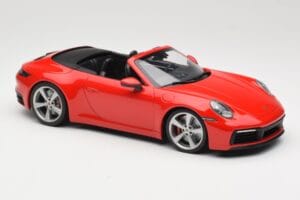 Porsche 911 992 Carrera 4S Kabriolet Červený Minichamps 1:18 155067331 Kov – obrázek 4 z 6