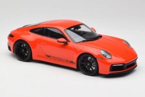 Porsche 911 992 Carrera 4S Lava Oranžový Minichamps 1:18 155067327 Kov – obrázek 4 z 6