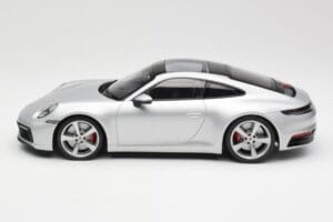Porsche 911 992 Carrera 4S Stříbrný Minichamps 1:18 155067322 Kov – obrázek 3 z 6