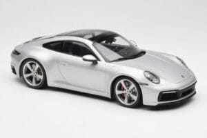 Porsche 911 992 Carrera 4S Stříbrný Minichamps 1:18 155067322 Kov – obrázek 4 z 6