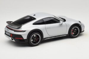 Porsche 911 992 Dakar Ice Grey Metallic Norev 1:18 187242 Kov – obrázek 3 z 8
