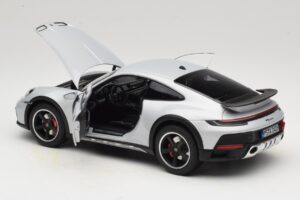 Porsche 911 992 Dakar Ice Grey Metallic Norev 1:18 187242 Kov – obrázek 5 z 8