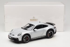 Porsche 911 992 Dakar Ice Grey Metallic Norev 1:18 187242 Kov – obrázek 8 z 8