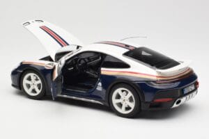 Porsche 911 992 Dakar Rough Roads Norev 1:18 187240 Kov – obrázek 6 z 9