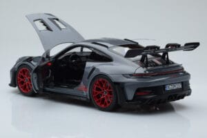 Porsche 911 992 GT3 RS Arctic Šedý Pyro Červený Norev 1:18 187350 Kov – obrázek 5 z 8