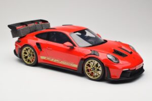 Porsche 911 992 GT3 RS Guards Red GT Spirit 1:12 GT939 Pryskyřice – obrázek 4 z 6