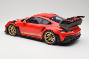 Porsche 911 992 GT3 RS Guards Red GT Spirit 1:12 GT939 Pryskyřice – obrázek 5 z 6