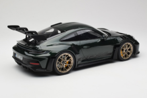Porsche 911 992 GT3 RS Jet Green Metallic Black Norev 1:12 127532 Kov – obrázek 2 z 6