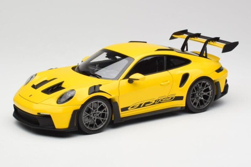 Porsche 911 992 GT3 RS Racing Žlutý Norev 1:18 WAP0212810RGT3 Kov