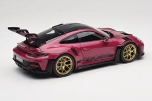 Porsche 911 992 GT3 RS Weissach Package Ruby Star Norev 1:18 187370 Kov – obrázek 3 z 8
