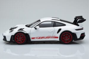 Porsche 911 992 GT3 RS Bílý Pyro Červený Norev 1:18 187352 Kov – obrázek 4 z 8