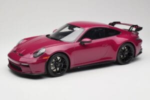 Porsche 911 992 GT3 Ruby Star Neo Red GT Spirit 1:12 GT536 Pryskyřice
