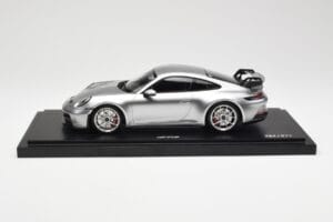 Porsche 911 992 GT3 Stříbrný Minichamps 1:18 WAP0211510M004 Pryskyřice – obrázek 3 z 7