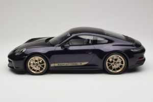 Porsche 911 992 GT3 Touring Viola Metallic GT Spirit 1:12 GT937 Pryskyřice – obrázek 3 z 6