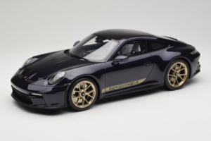 Porsche 911 992 GT3 Touring Viola Metallic GT Spirit 1:12 GT937 Pryskyřice