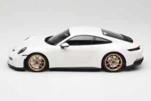 Porsche 911 992 GT3 Touring Bílý Neodyme Wheels Minichamps 1:18 117069022 Kov – obrázek 3 z 6