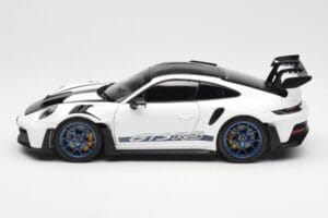 Porsche 911 992 GT3 Weissach Package Bílý & Indigo Modrý Norev 1:18 187353 Kov – obrázek 4 z 8