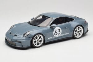Porsche 911 992 ST Gentian Blue Metallic GT Spirit 1:18 GT491 Pryskyřice