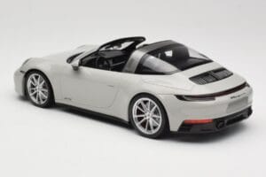 Porsche 911 992 Targa 4 GTS Šedý Minichamps 1:18 155061064 Kov – obrázek 5 z 6
