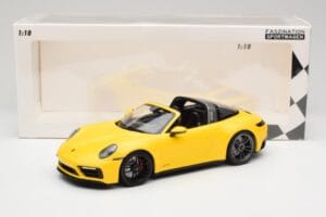 Porsche 911 992 Targa 4 GTS Žlutý Minichamps 1:18 153061064 Kov – obrázek 6 z 6