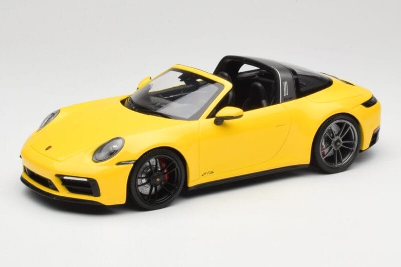 Porsche 911 992 Targa 4 GTS Žlutý Minichamps 1:18 153061064 Kov