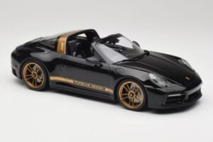 Porsche 911 992 Targa Porsche Design Černý & Zlatý Concept Minichamps 1:18 PORSCHE001 Kov – obrázek 4 z 6