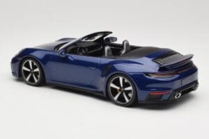 Porsche 911 992 Turbo S Kabriolet Blue Metallic Minichamps 1:18 155069081 Kov – obrázek 5 z 6