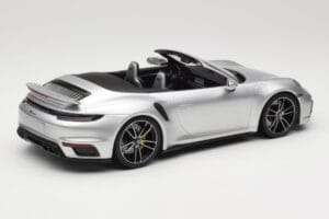 Porsche 911 992 Turbo S Kabriolet Stříbrný Minichamps 1:18 155069082 Kov – obrázek 2 z 6