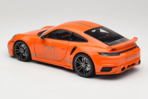 Porsche 911 992 Turbo S Coupe Sport Design Oranžový Minichamps 1:18 113069074 Kov – obrázek 7 z 8