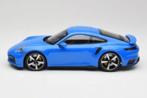 Porsche 911 992 Turbo S Gentian Modrý Minichamps 1:18 155069074 Kov – obrázek 3 z 6