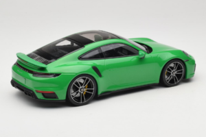 Porsche 911 992 Turbo S Zelený Minichamps 1:18 153069077 Kov – obrázek 2 z 6