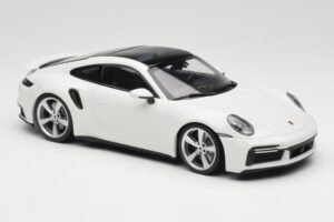 Porsche 911 Turbo S 992 Bílý Minichamps 1:18 WAP0211620RTRB Kov – obrázek 4 z 6