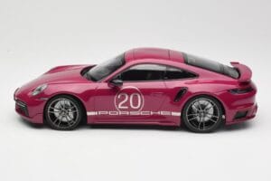Porsche 911 992 Turbo S se Sport Design Package Červený Minichamps 1:18 155069172 Kov – obrázek 3 z 6