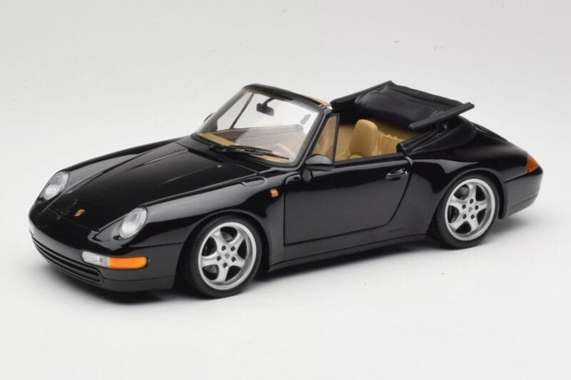 Porsche 911 993 Kabriolet Černý UT Models 1:18 27806-U1 Kov