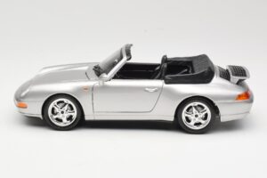 Porsche 911 993 Carrera Kabriolet Stříbrný Bburago 1:18 18-12039 Kov – obrázek 4 z 8