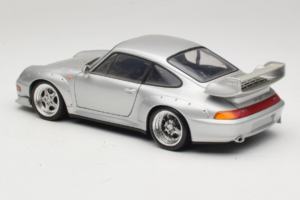 Porsche 911 993 GT2 Street Stříbrný UT Models 1:18 180065000 Kov – obrázek 7 z 8