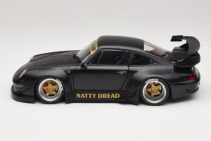 Porsche 911 993 RWB Matt Black With Gold Wheels AUTOart 1:18 78154 Kompozit – obrázek 4 z 8