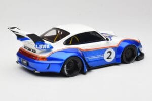 Porsche 911 993 RWB X Liberty Walk Bílý S Modrou GT Spirit 1:18 GT530 Pryskyřice – obrázek 2 z 8