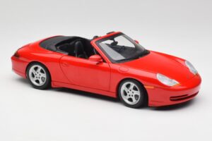 Porsche 911 996 Kabriolet Červený Gate 1:18 1051 Kov – obrázek 6 z 8