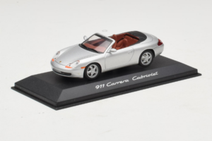 Porsche 911 996 Kabriolet Stříbrný Minichamps 1:43 WAP02004097 Kov – obrázek 2 z 4