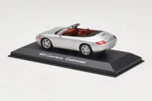 Porsche 911 996 Kabriolet Stříbrný Minichamps 1:43 WAP02004097 Kov – obrázek 3 z 4