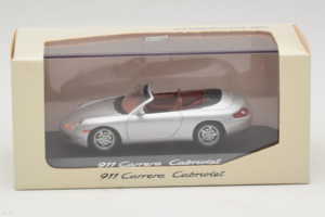 Porsche 911 996 Kabriolet Stříbrný Minichamps 1:43 WAP02004097 Kov – obrázek 4 z 4