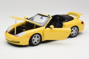 Porsche 911 996 Kabriolet Speed Žlutý UT Models 1:18 27906 Kov – obrázek 2 z 8