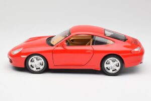 Porsche 911 996 Carrera 4 Červený Bburago 1:18 30085 Kov – obrázek 4 z 8