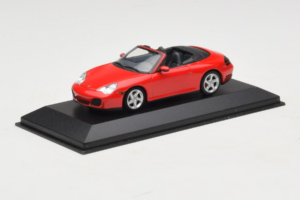 Porsche 911 996 Carrera 4S Kabriolet Červený Minichamps 1:43 400062831 Kov – obrázek 2 z 4