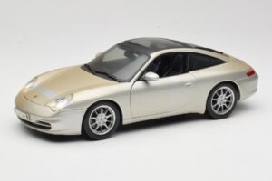 Porsche 911 996 Carrera 4S Stříbrný Maisto 1:18 WAP02102212 Kov