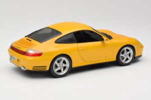 Porsche 911 996 Carrera 4S Žlutý Maisto 1:18 WAP02101610 Kov – obrázek 3 z 8
